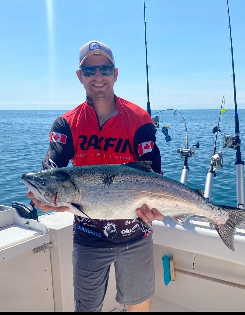 Limit King Fishing Charters | point of interest | 301 Watson St W, Whitby, ON L1N 1A2, Canada | 7053350940 OR +1 705-335-0940