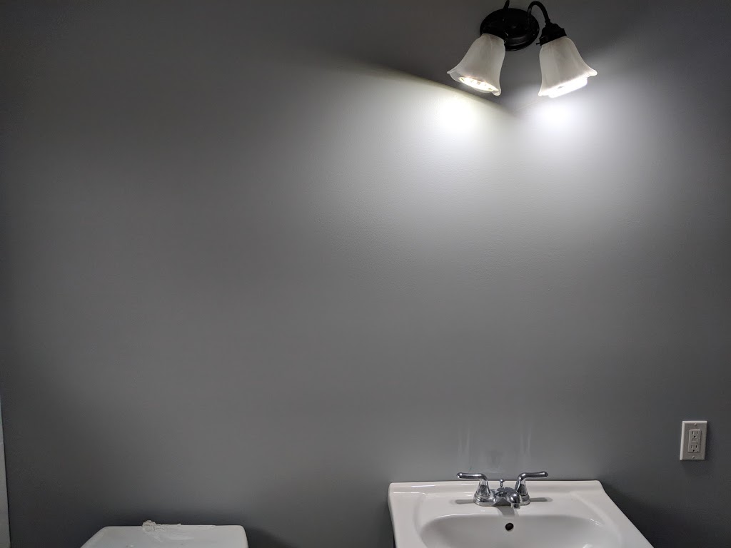 Peterborough Renovators | 542 Hillside St, Peterborough, ON K9H 5N6, Canada | Phone: (705) 957-9624