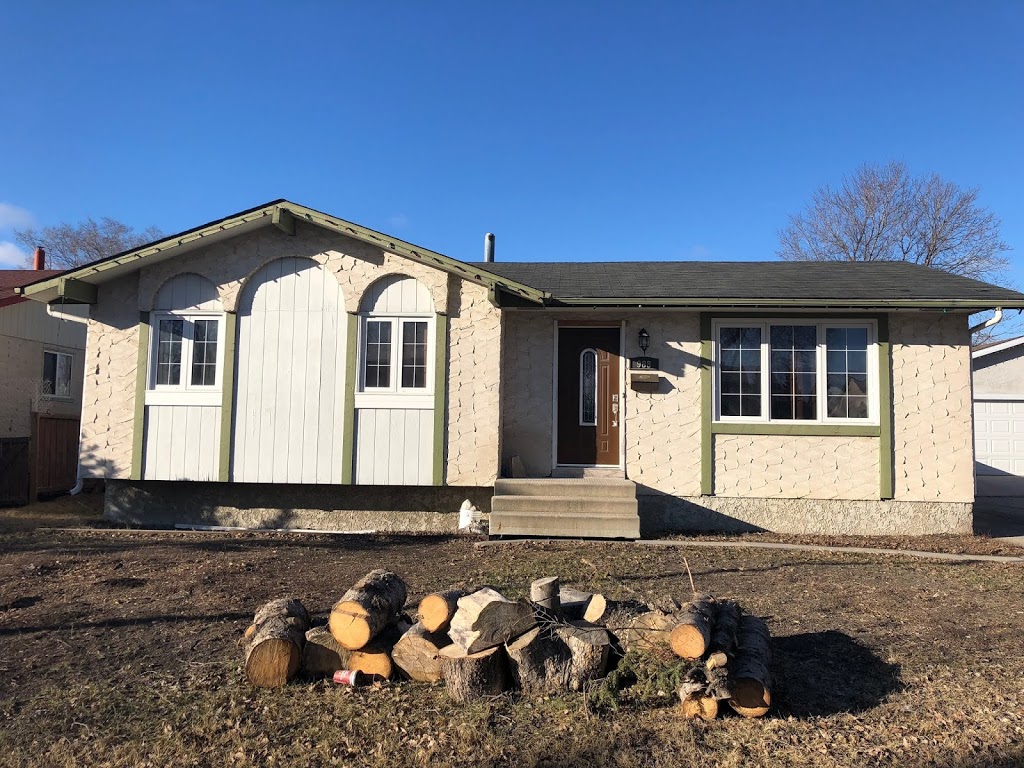 Pristine Roofing & Siding | 524 Fleet Ave, Winnipeg, MB R3L 0S2, Canada | Phone: (204) 237-7663