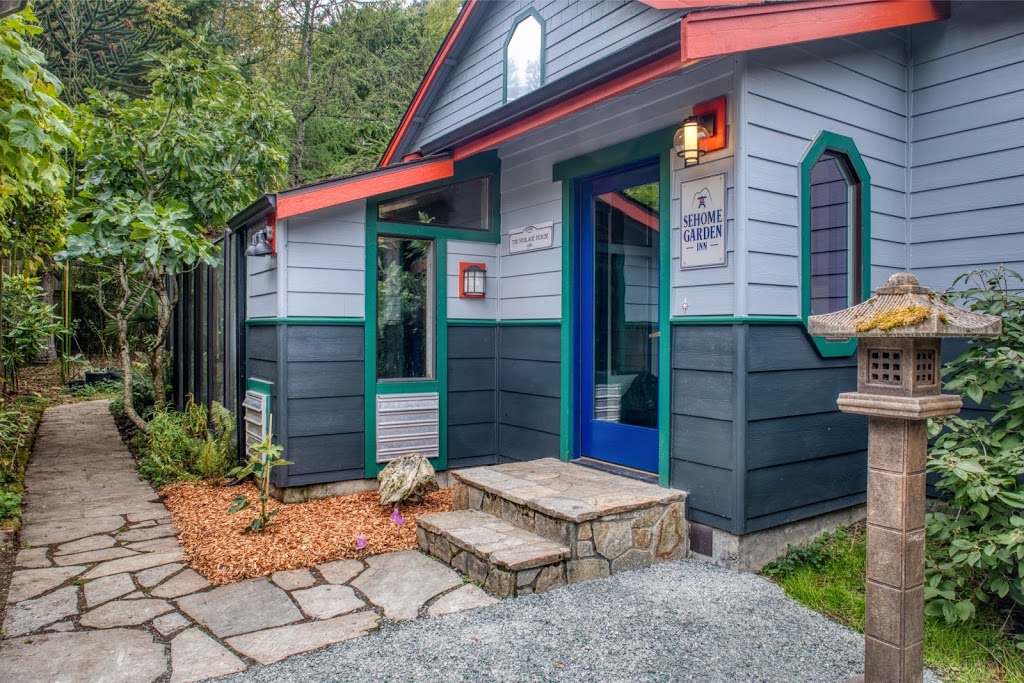 Sehome Garden Inn | 801 Newell St, Bellingham, WA 98225, USA | Phone: (360) 933-1742