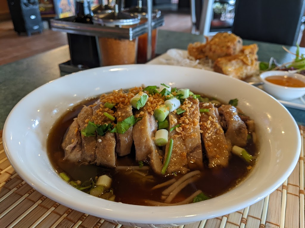 Tuk Tuk Thai Cuisine | 5031 Bank St, Ottawa, ON K1X 1G8, Canada | Phone: (613) 425-5600