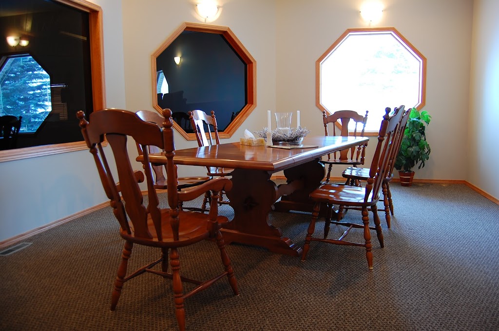 Thoms Funeral Home And Reception Centre | 477 Margaret Ave, Duchess, AB T0J 0Z0, Canada | Phone: (403) 501-1010