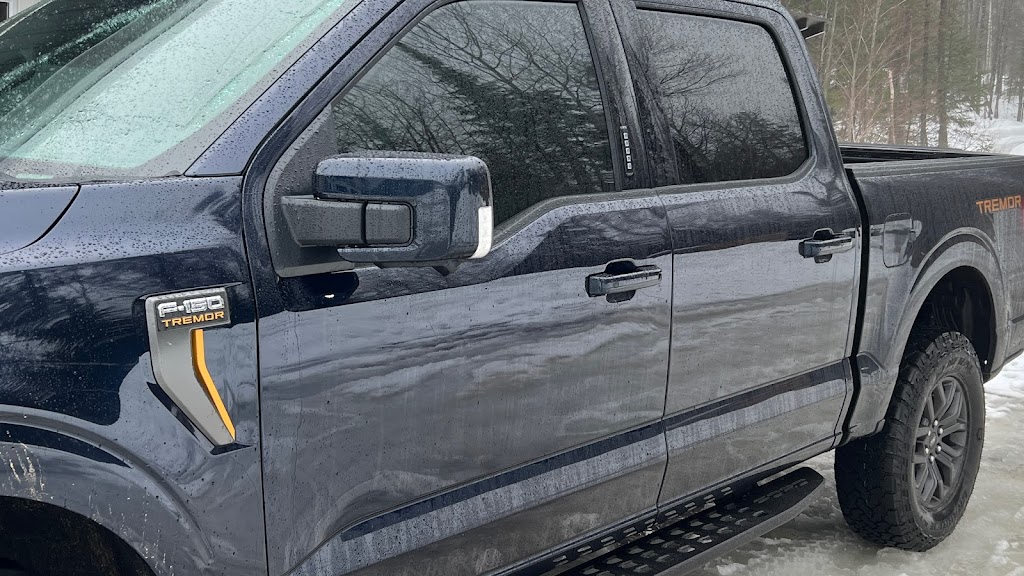 UniglassPlus / Ziebart | 2827 Petawawa Blvd, Petawawa, ON K8H 1Y2, Canada | Phone: (613) 687-5463