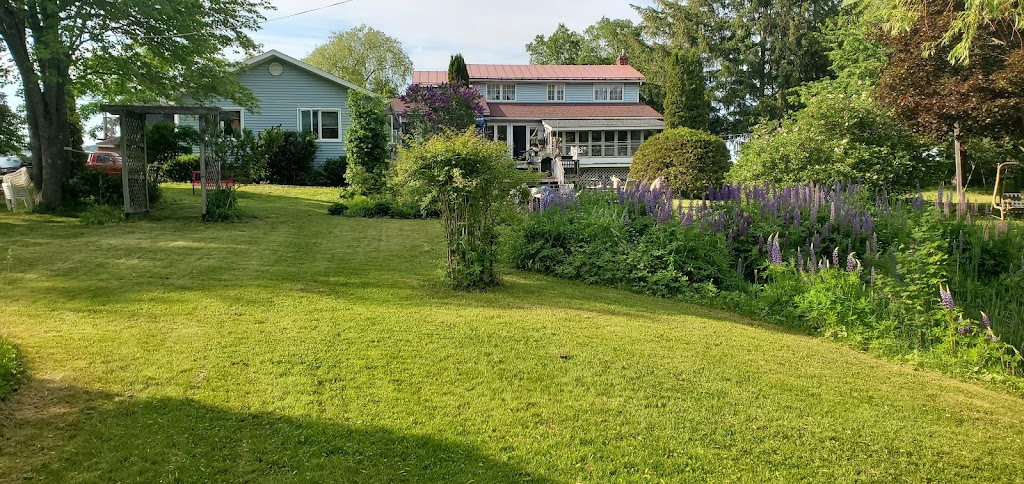 Brownings Bed & Breakfast | 8358 NS-221, Centreville, NS B0P 1J0, Canada | Phone: (902) 670-0443