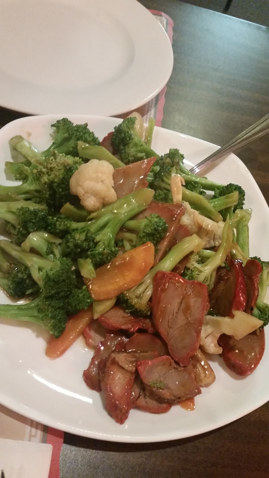 Toy Sun Restaurant | 1133 Henderson Hwy, Winnipeg, MB R2G 1L4, Canada | Phone: (204) 339-0068