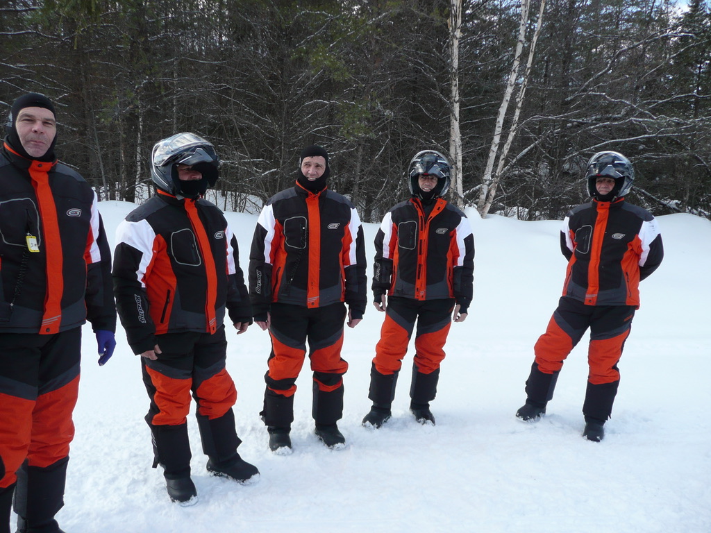Canada Motoneige - Voyages et séjour en motoneige au Québec | 182 Chem. de lAéroport, La Macaza, QC J0T 1R0, Canada | Phone: (819) 592-5925