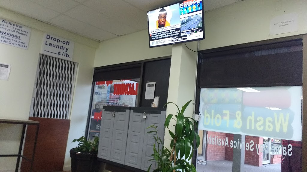 Super Wash n Dry | 2741 Danforth Ave, Toronto, ON M4C 1L8, Canada | Phone: (647) 351-4445