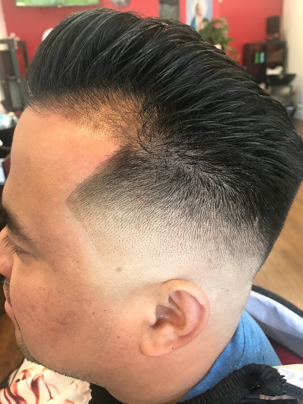 Dani Gs barber shop | 7884 6th St, Burnaby, BC V3N 3N3, Canada | Phone: (604) 763-7315