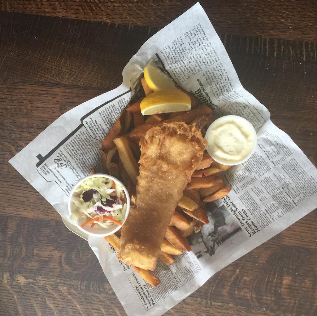 Hookys Fish and Chips | 893 Queen St W, Toronto, ON M6J 1G5, Canada | Phone: (416) 866-7474