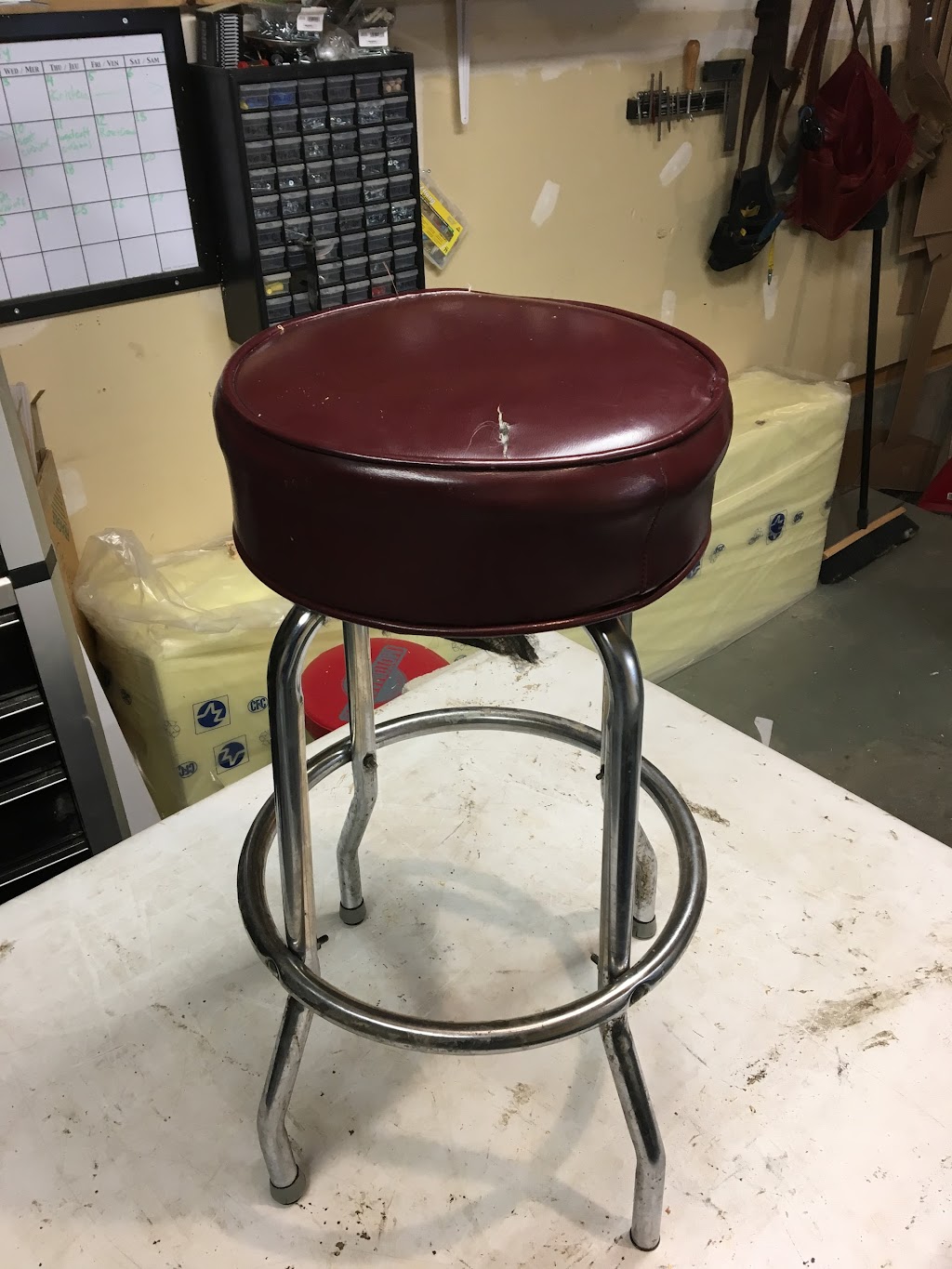 Bow Valley Upholstery | 305 Pioneer Rd, Canmore, AB T1W 1E8, Canada | Phone: (403) 688-1117
