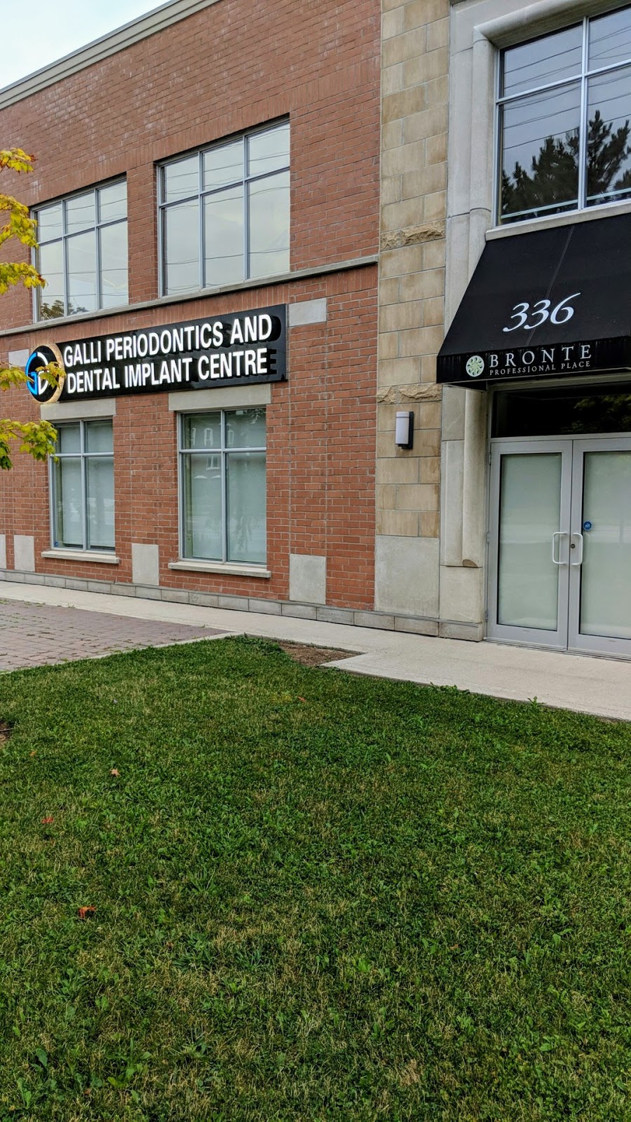 Galli Periodontics and Dental Implant Centre | 336 Bronte St S, Milton, ON L9T 7W6, Canada | Phone: (905) 876-2423