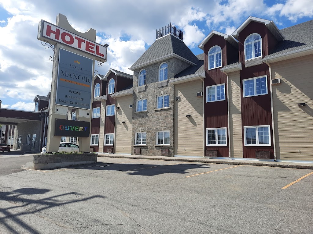 Hôtel Manoir Roberval | 19 Bd de lAnse, Roberval, QC G8H 1Z1, Canada | Phone: (418) 275-7422