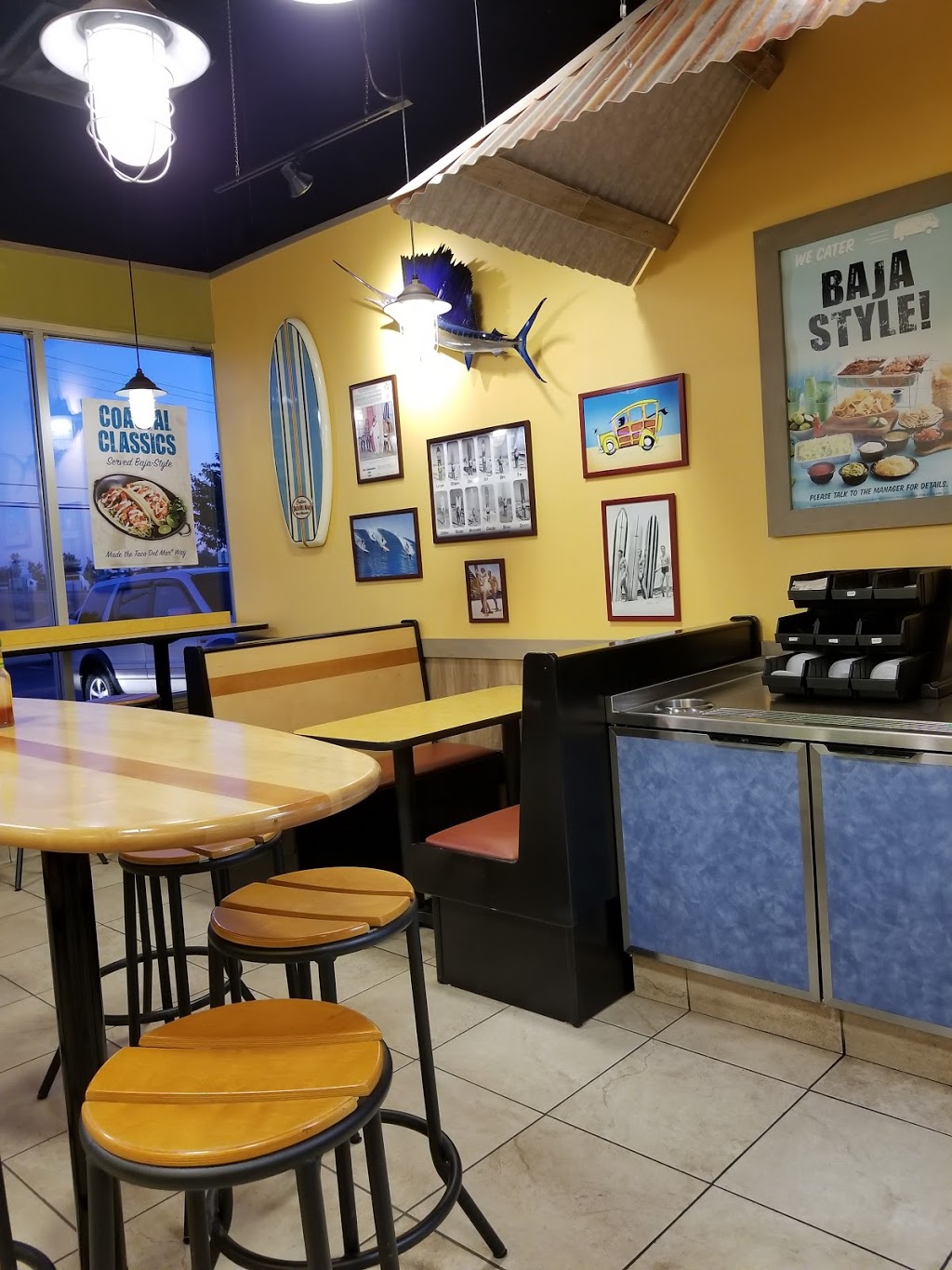 Taco Del Mar | 2064 N Parallel Rd, Abbotsford, BC V3G 2K8, Canada | Phone: (604) 744-4455
