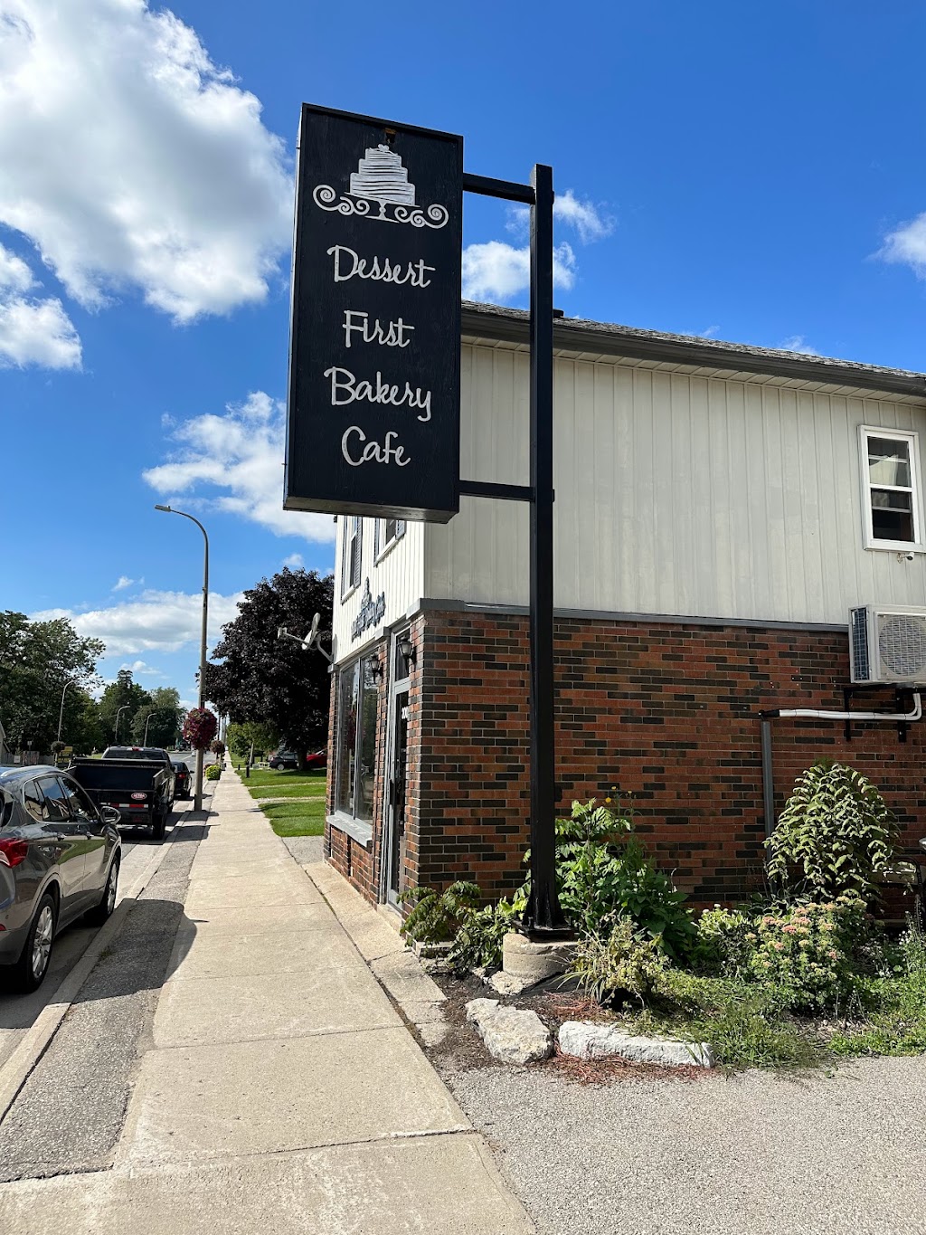 Dessert First Bakery Cafe | 200 Main St, Lucan, ON N0M 2J0, Canada | Phone: (519) 671-8394