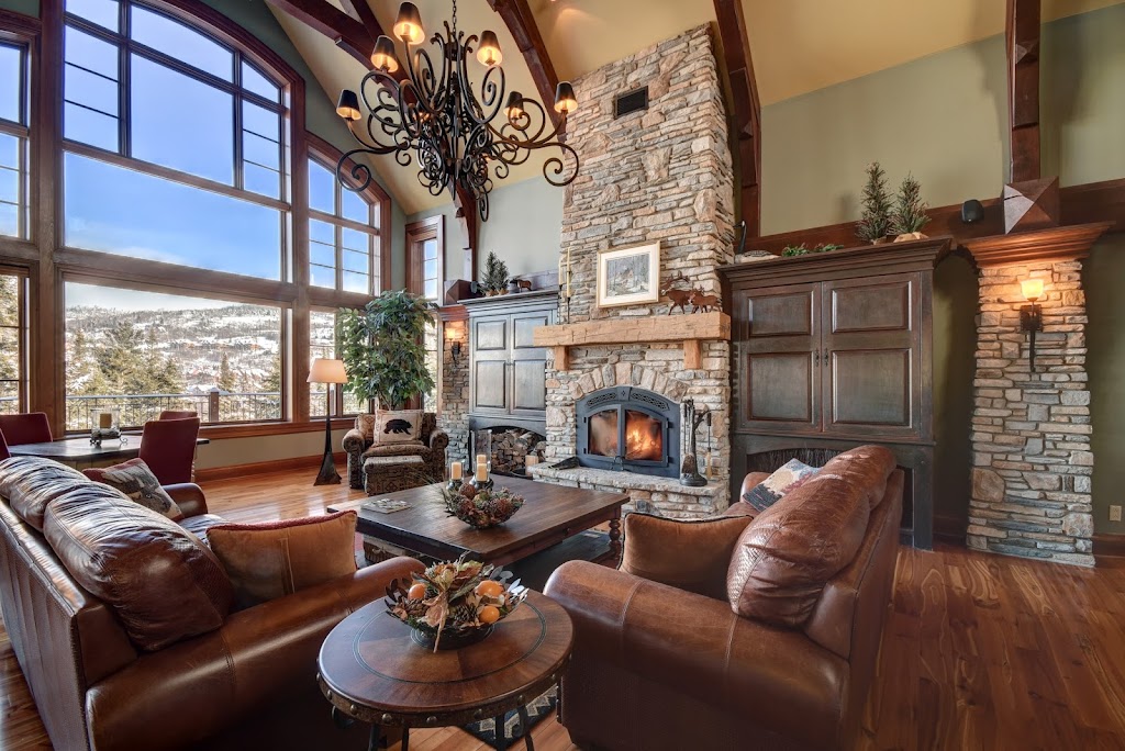 Photographe Pierre Parent Photographe en immobilier | 1994 Rue Vaillancourt, Mont-Tremblant, QC J8E 0M8, Canada | Phone: (819) 429-7489