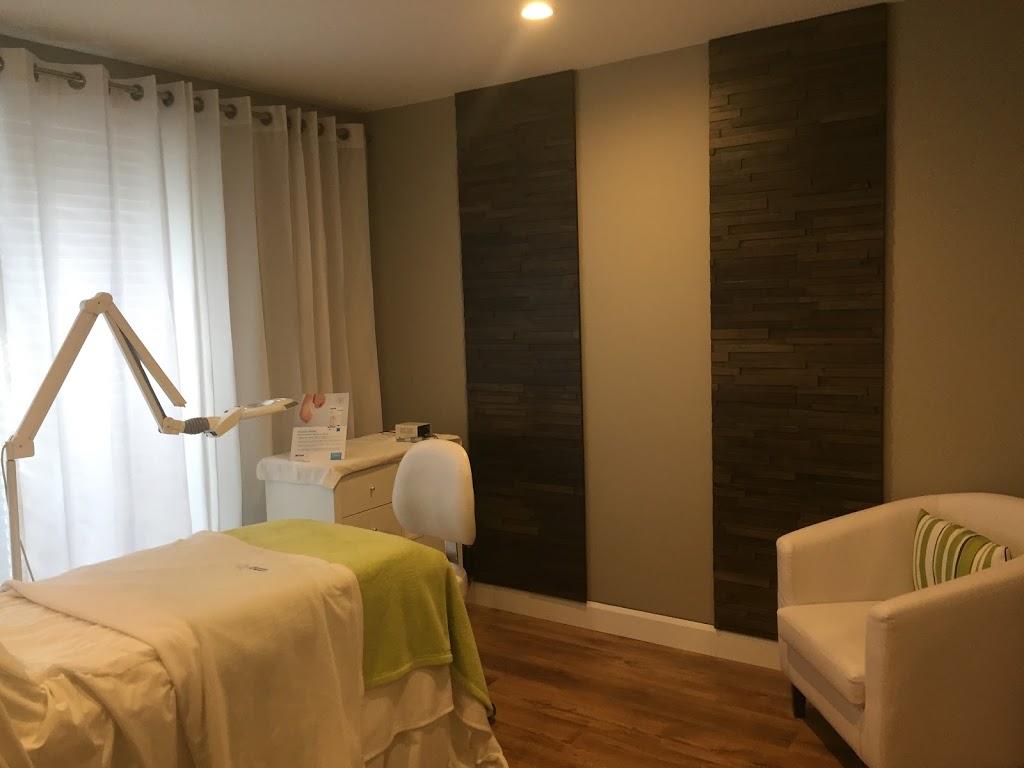 Reflet Beauté | 133 Rue Principale, Saint-Raphaël, QC G0R 4C0, Canada | Phone: (418) 243-3376