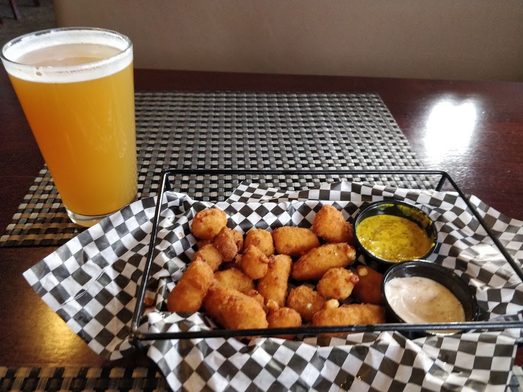 Jack Devines Irish Pub | 4170 Southwestern Blvd, Orchard Park, NY 14127, USA | Phone: (716) 649-9190