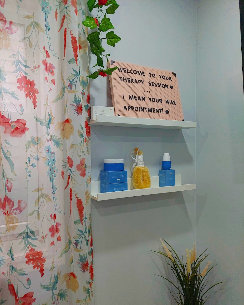 Sharmis Beauty Salon | 4291 Village  Centre Court  Mississauga L4Z 1S2 | Phone: (647) 581-0202