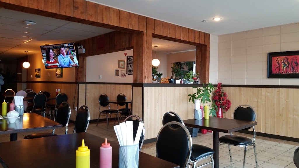 Pho VTa Vietnamese Restaurant | 1601 Bowen Rd #1, Nanaimo, BC V9S 1G6, Canada | Phone: (250) 591-1746