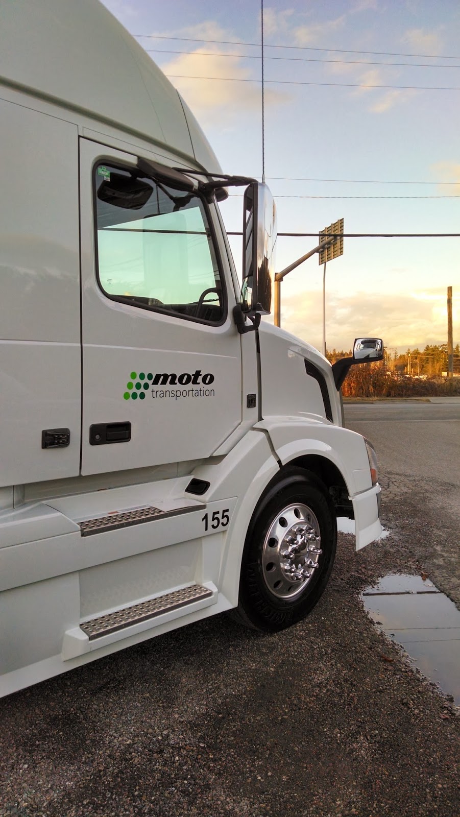 Moto Transportation | 1160 Yew Ave, Blaine, WA 98230, USA | Phone: (888) 400-1681