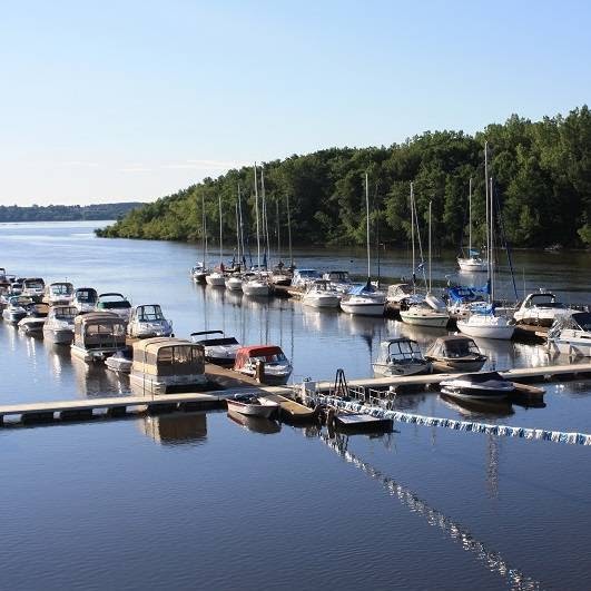 Marina Village Batiscan | 1500 Rue Principale, Batiscan, QC G0X 1A0, Canada | Phone: (418) 362-0314