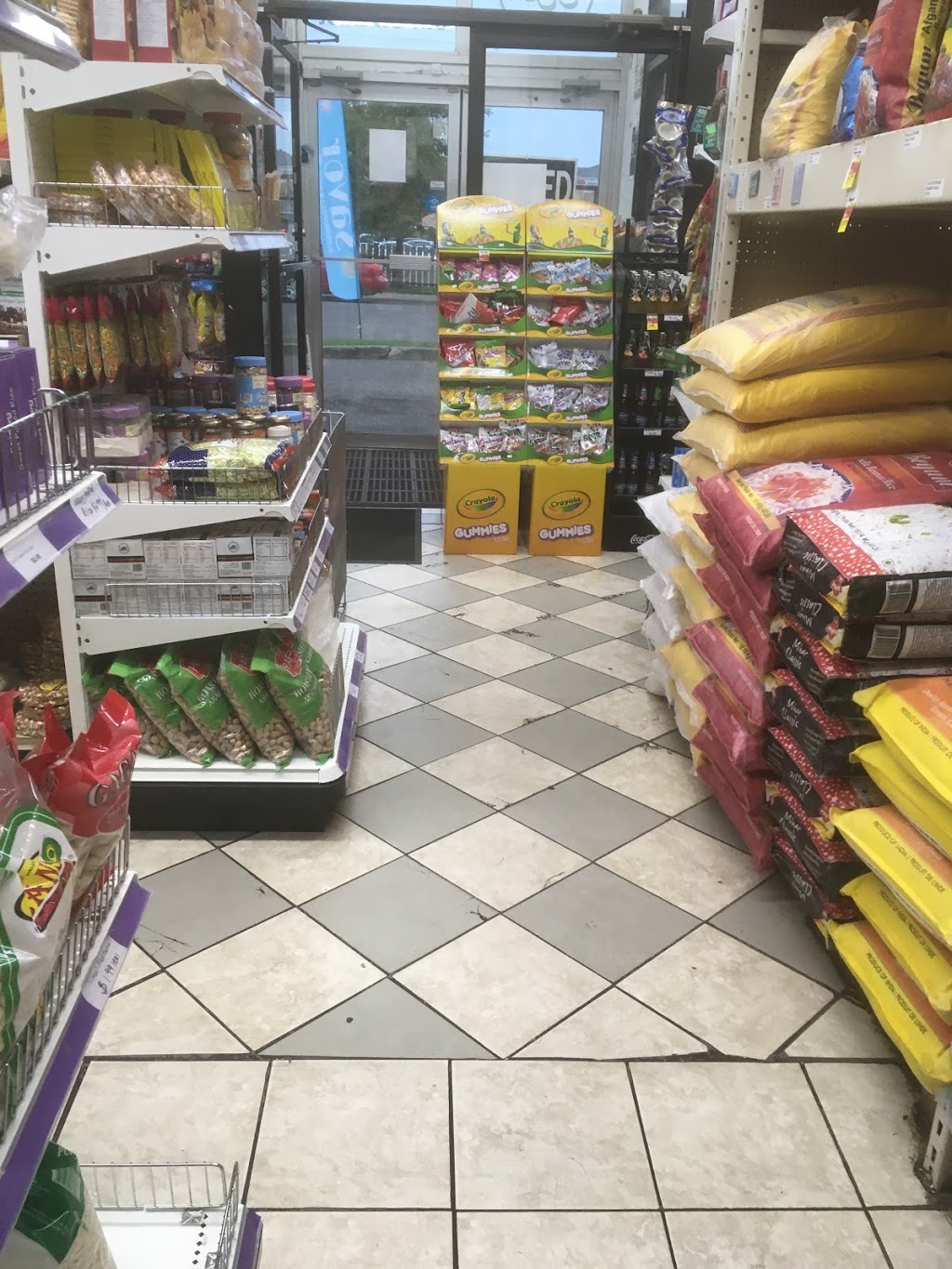 Savor Super Market & Halal Meat | 1902 8 St E #2, Saskatoon, SK S7H 0T7, Canada | Phone: (306) 242-6388