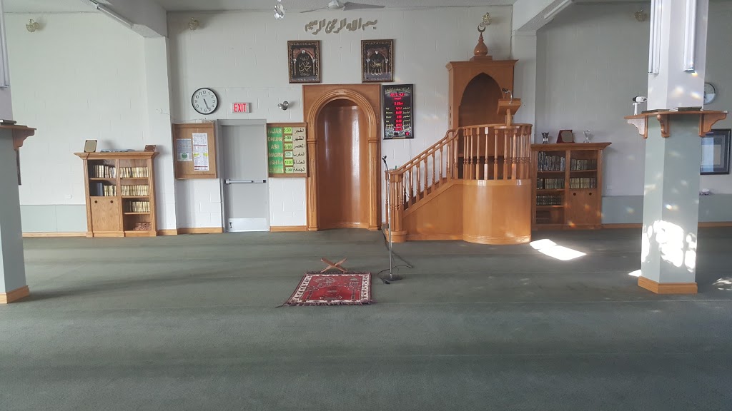 SW Masjid/Mosque - Calgary Islamic Center | 5615 14 Ave SW, Calgary, AB T3H 2E8, Canada | Phone: (403) 242-1637