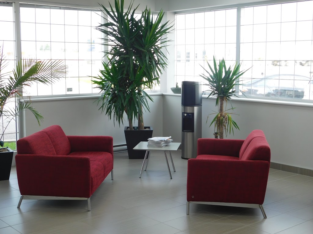 LASER MEDICAL CANADA | 4372 Highway 440 West, Laval, QC H7T 2P7, Canada | Phone: (450) 241-6169
