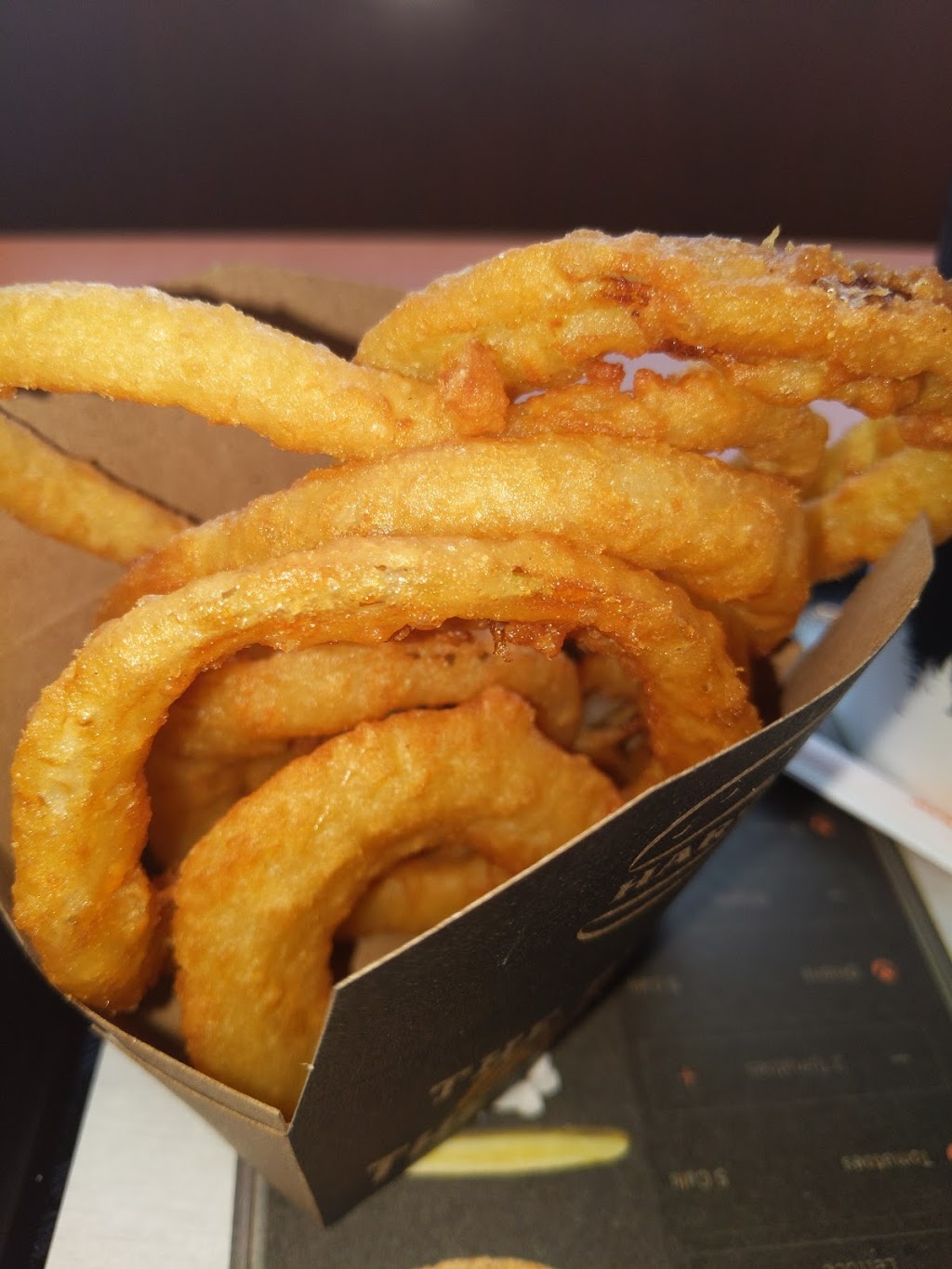 Harveys | 830 Niagara St, Welland, ON L3C 1M3, Canada | Phone: (905) 735-4040