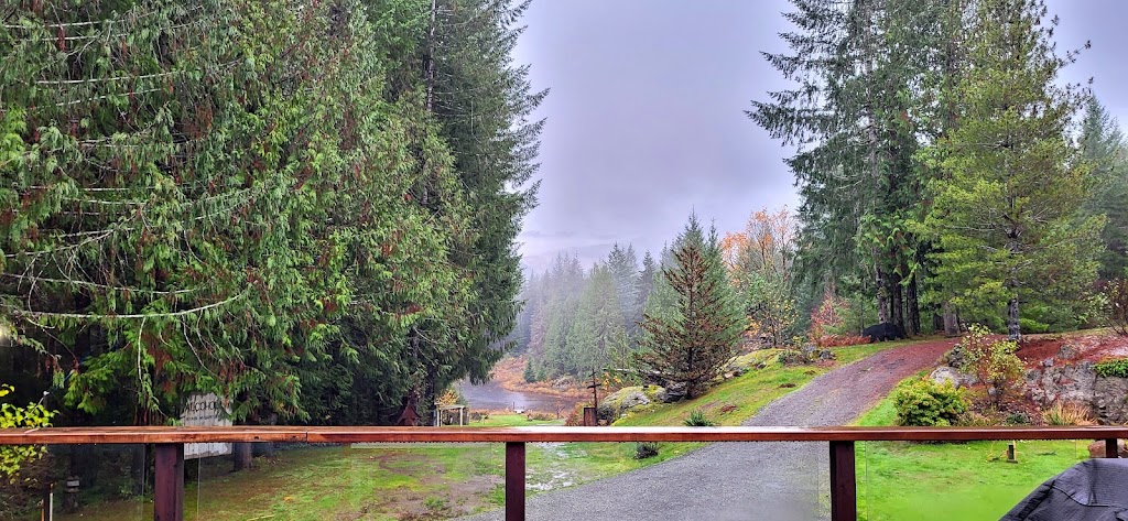 Beaver Hut Bed And Breakfast | 8188 Sheila Way, Port Alberni, BC V9Y 9E4, Canada | Phone: (250) 723-8941