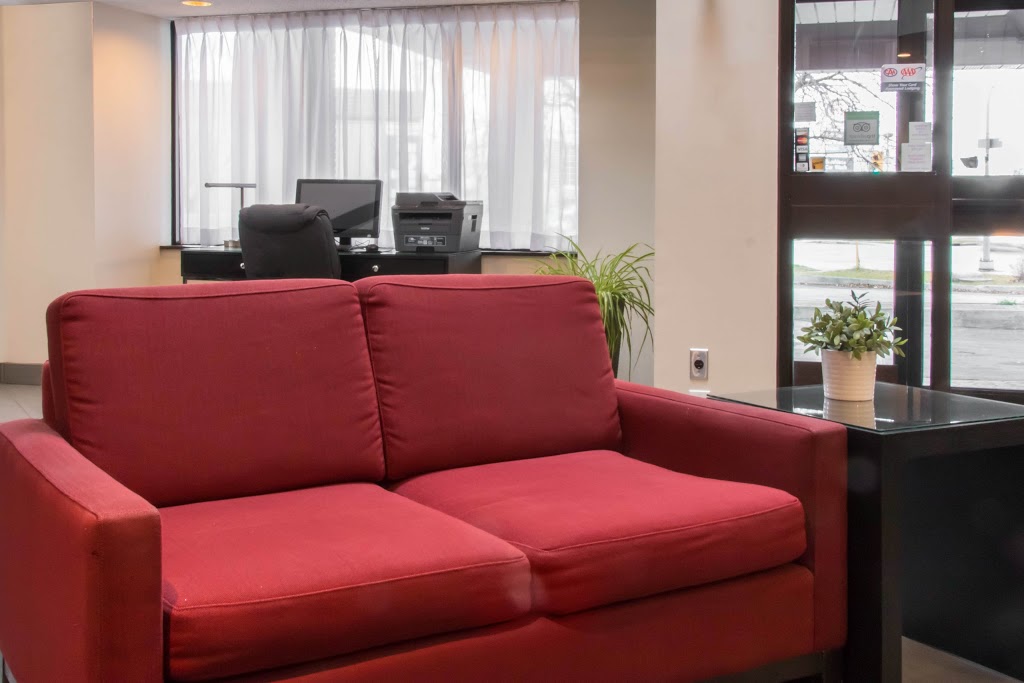 Comfort Inn Airport | 1770 Sargent Ave, Winnipeg, MB R3H 0C8, Canada | Phone: (204) 783-5627