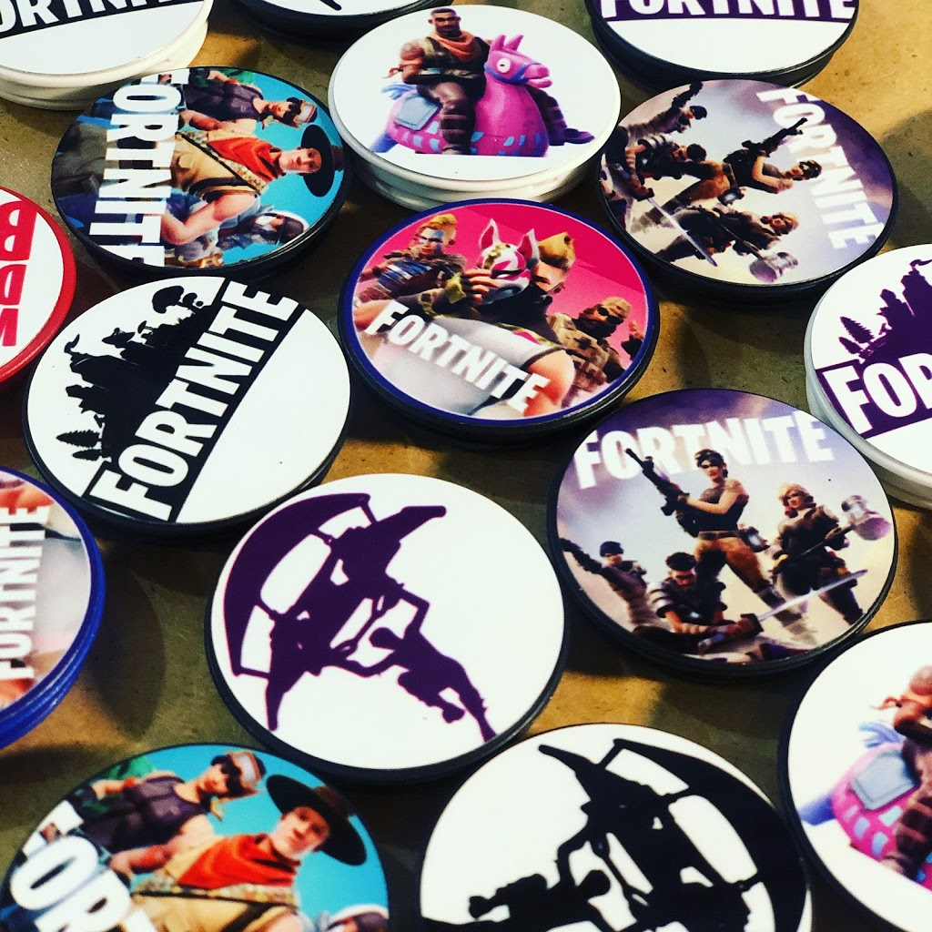 HotMess Designs | 266 Stephanie Dr, Guelph, ON N1K 1L5, Canada | Phone: (519) 835-1986
