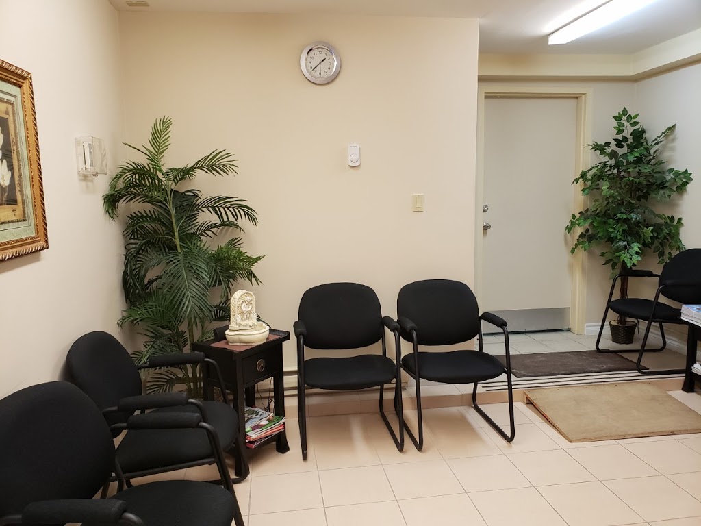 Points & Needles Acupuncture Clinic | 2-122 Simcoe St N, Oshawa, ON L1G 4S5, Canada | Phone: (905) 430-0137