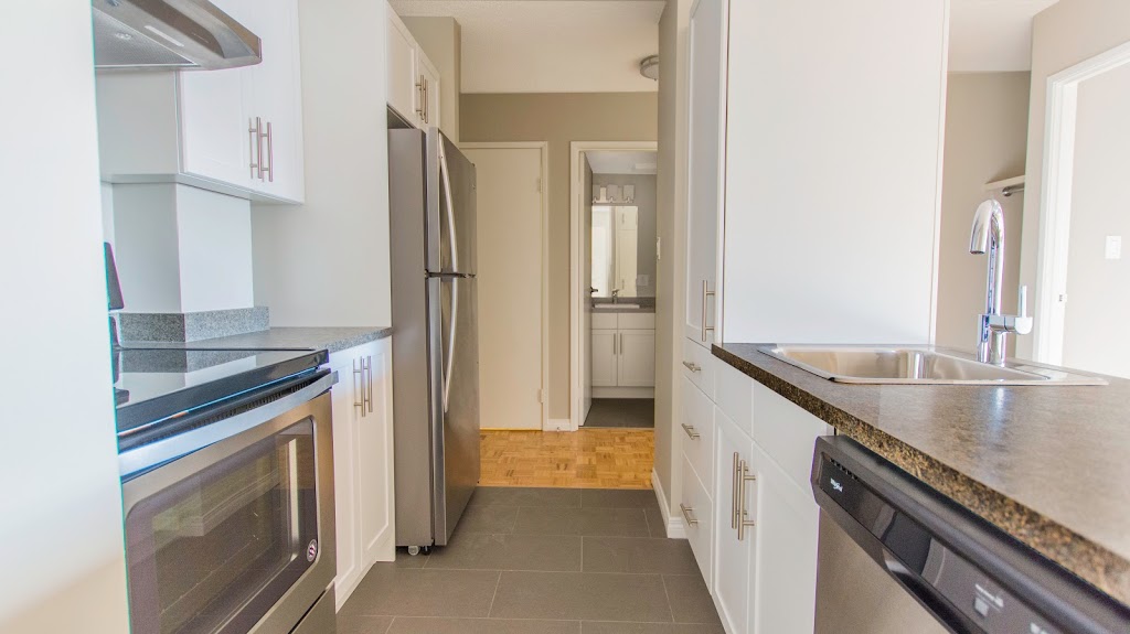 The York House | 10030 114 St NW, Edmonton, AB T5K 1R3, Canada | Phone: (587) 442-0199