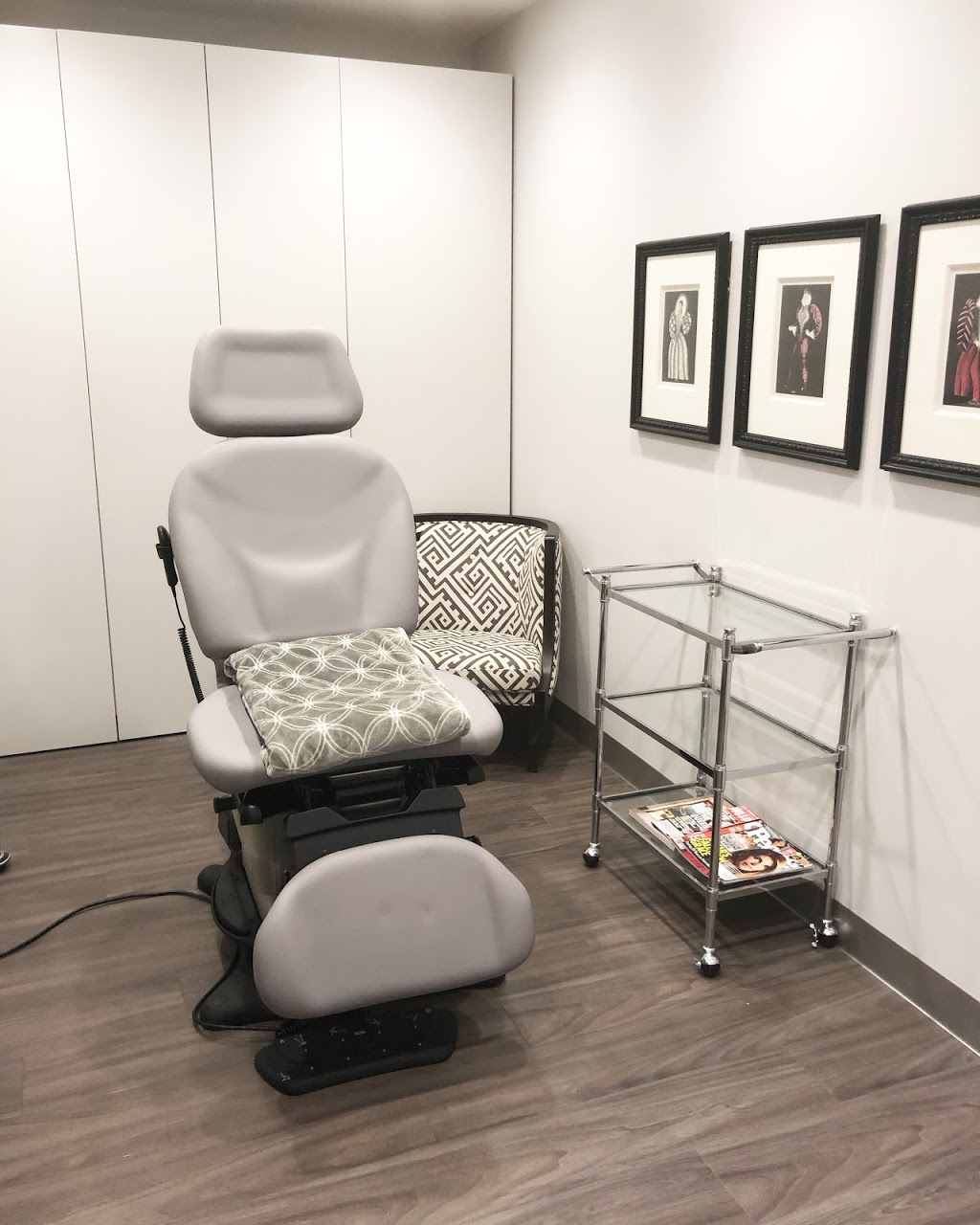 ICLS Dermatology & Plastic Surgery | 1344 Cornwall Rd, Oakville, ON L6J 7W5, Canada | Phone: (905) 842-2262