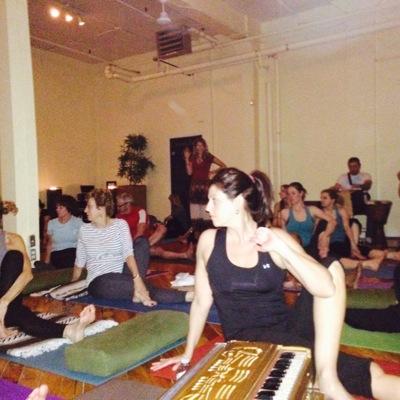 Fusionmovement Yoga Studios | 336 Eagle St N, Cambridge, ON N3H 1C2, Canada | Phone: (519) 653-0090