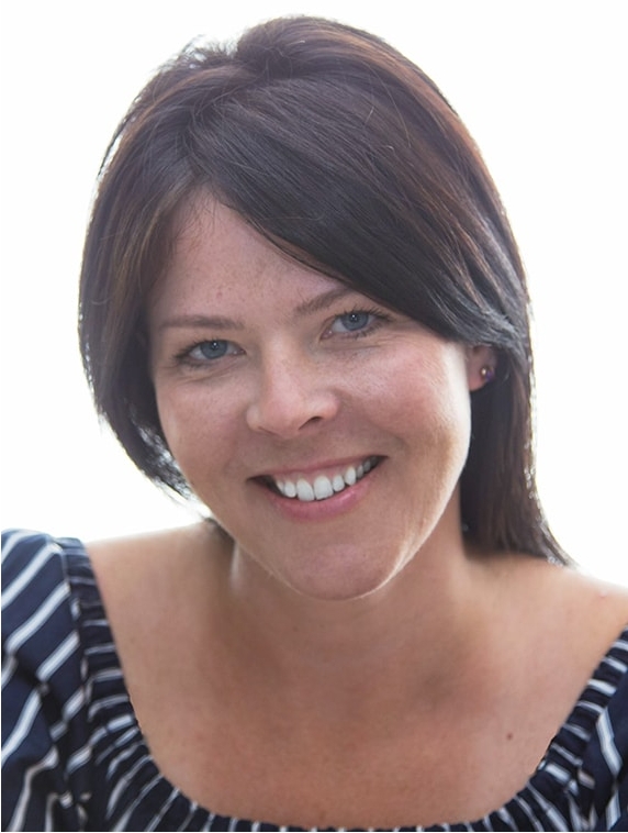 Julie Jerome Designs | 20 Gonnor Trail, Narol, MB R1C 0A5, Canada | Phone: (204) 299-6849