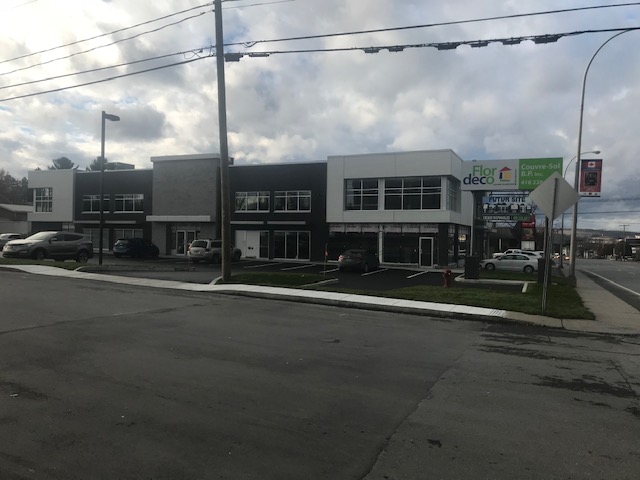 iDentité Québec Inc. | 1480 Bd Dionne Bureau 205, Saint-Georges, QC G5Y 3V8, Canada | Phone: (855) 902-2539
