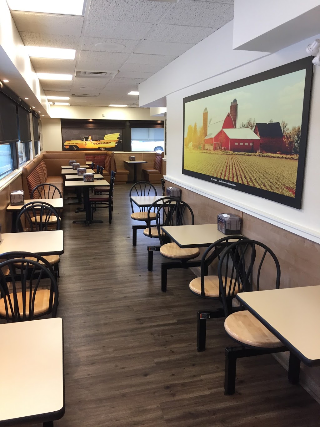 Chicken Delight | McPhillips St. | 1329 McPhillips St, Winnipeg, MB R2X 2M1, Canada | Phone: (204) 982-1340
