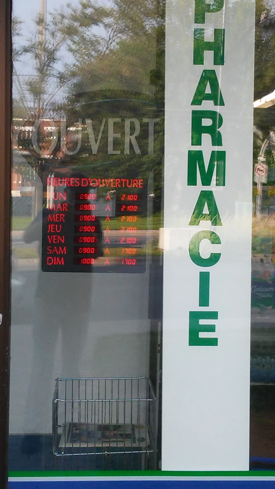 PHARMACIE MARIE KARBOUCH | 5057 Boul Henri-Bourassa E, Montréal-Nord, QC H1G 2S1, Canada | Phone: (514) 323-7652