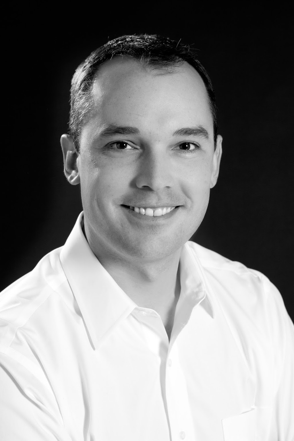 Creemore Chiropractic, Dr. Neil Patrick | 15 Elizabeth St E Suite 4, Creemore, ON L0M 1G0, Canada | Phone: (705) 466-3447