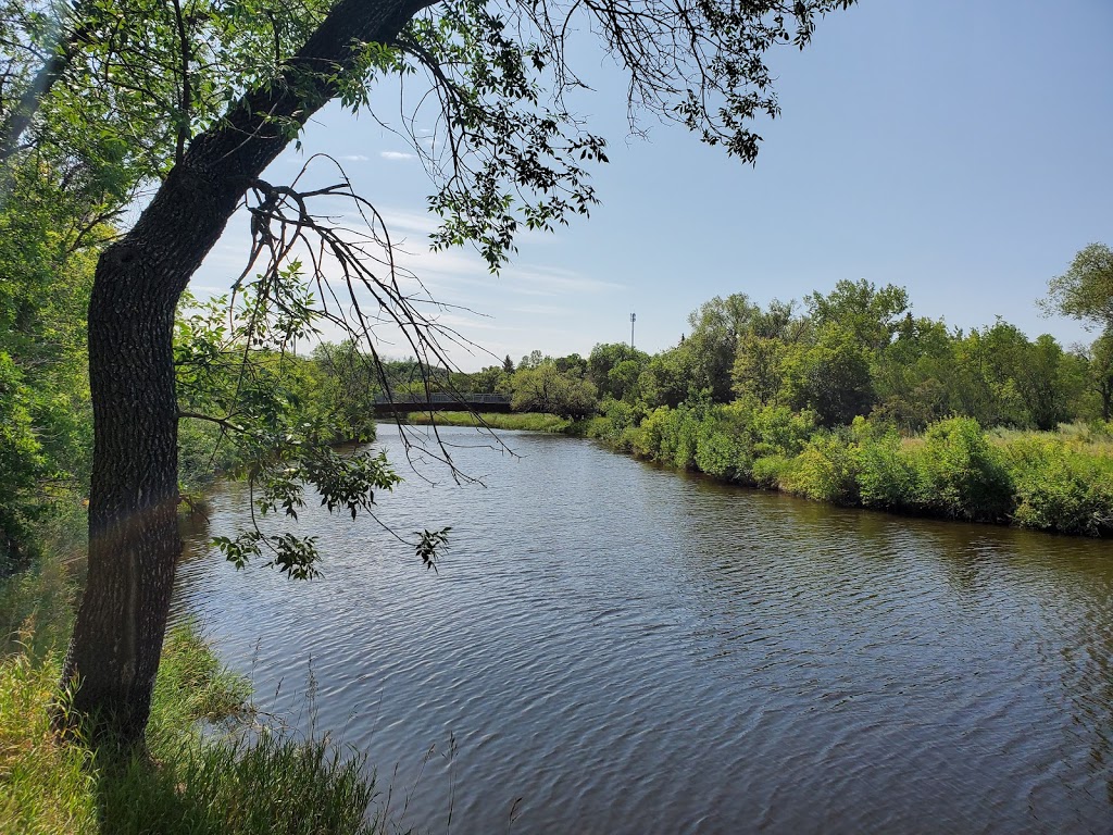 Kinsmen Wellesley | 341 Wellesley St, Moose Jaw, SK S6H 6A2, Canada | Phone: (306) 692-2717