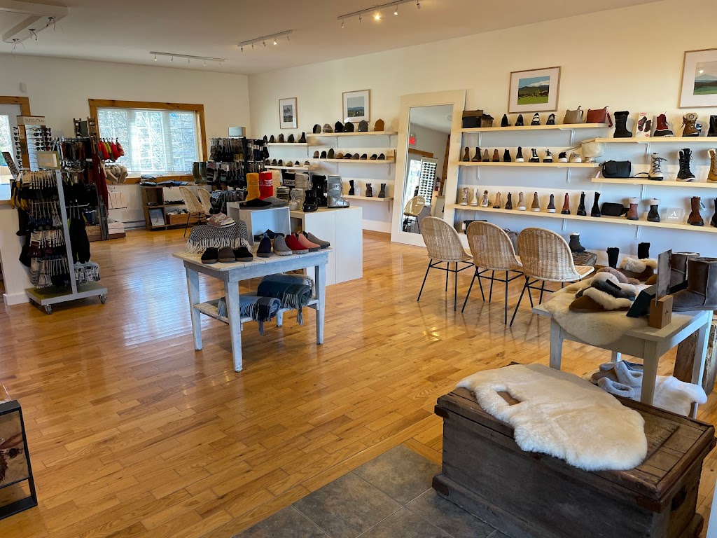 Boutique Escapade | 12 Principale Sud, Sutton, QC J0E 2K0, Canada | Phone: (579) 534-8555