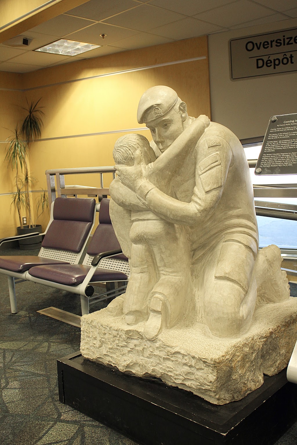 Kelowna International Airport | 5533 Airport Way, Kelowna, BC V1V 1S1, Canada | Phone: (250) 807-4300