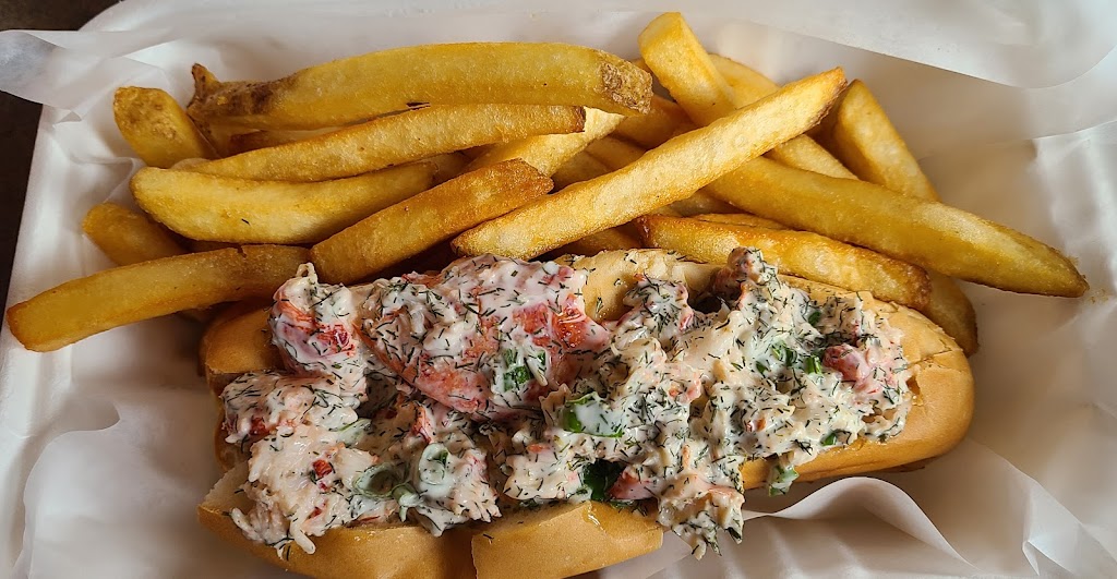 The Seafood Shack | 7621 St Peters Rd, Morell, PE C0A 1S0, Canada | Phone: (902) 739-2120