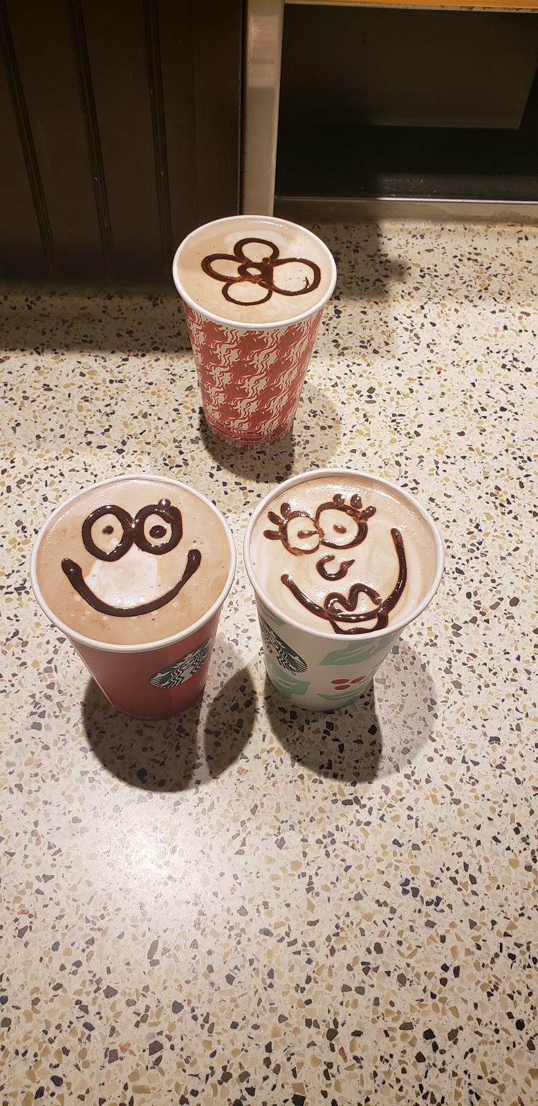 Starbucks | 1015 Sheppard Ave E #2, North York, ON M2K 1C2, Canada | Phone: (416) 730-8481