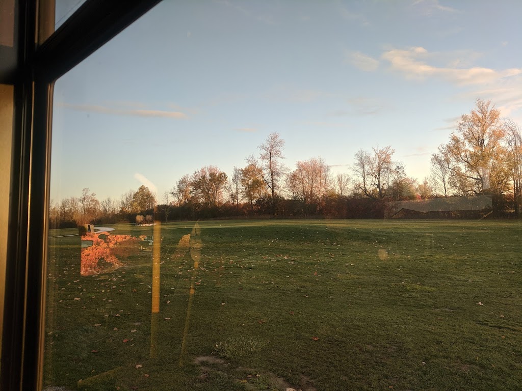 Mapleview Golf & Country Club | 2856 Scotchline Rd, Perth, ON K7H 3C5, Canada | Phone: (613) 264-1235