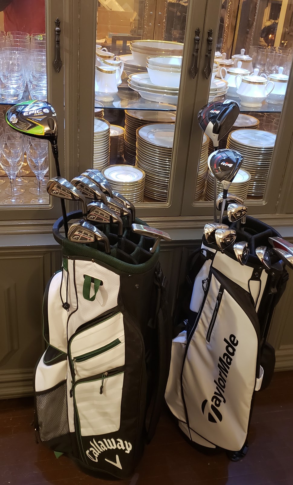 Golf Town | 52 First Commerce Dr, Aurora, ON L4G 0H5, Canada | Phone: (905) 841-0191