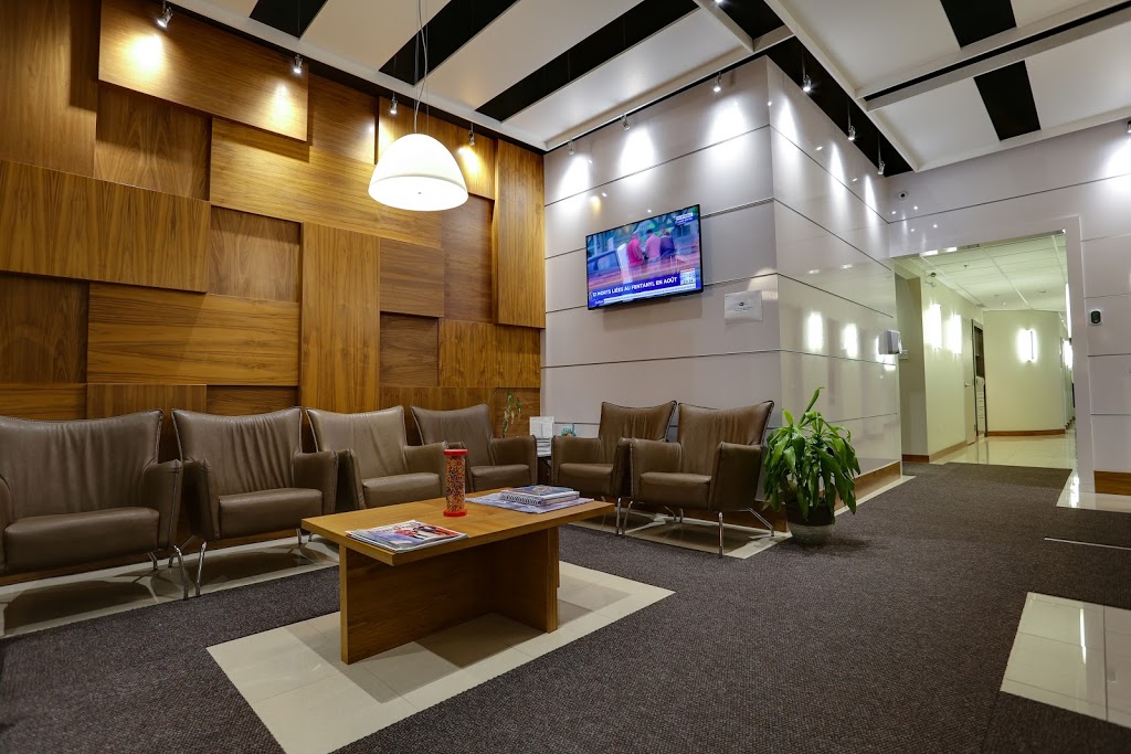 Smiile Dental Center Dr. Caroline Tabi | 570 Promenade Du Centropolis, Laval, QC H7T 3C2, Canada | Phone: (450) 688-2533