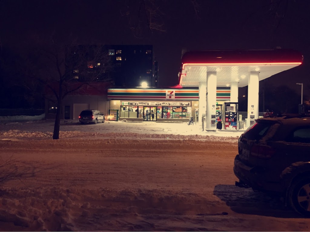 Petro-Canada | 404 Edison Ave, Winnipeg, MB R2G 0M1, Canada | Phone: (204) 985-0150
